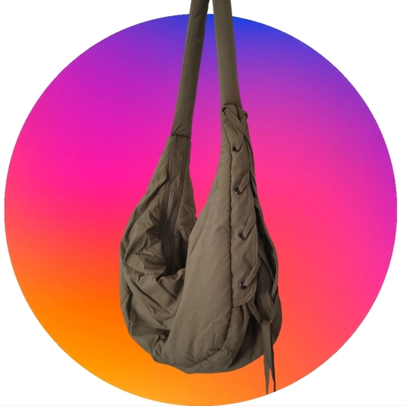 Hobo Shaped Handbag - Picture 2 of 5